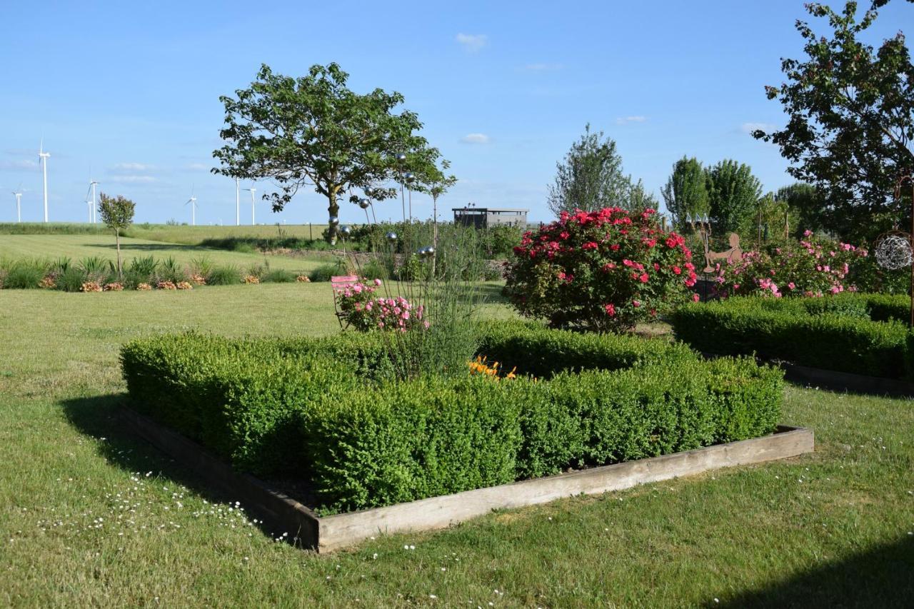 Bed and Breakfast L'Escale Aux Framboises Rouy-le-Petit Екстер'єр фото