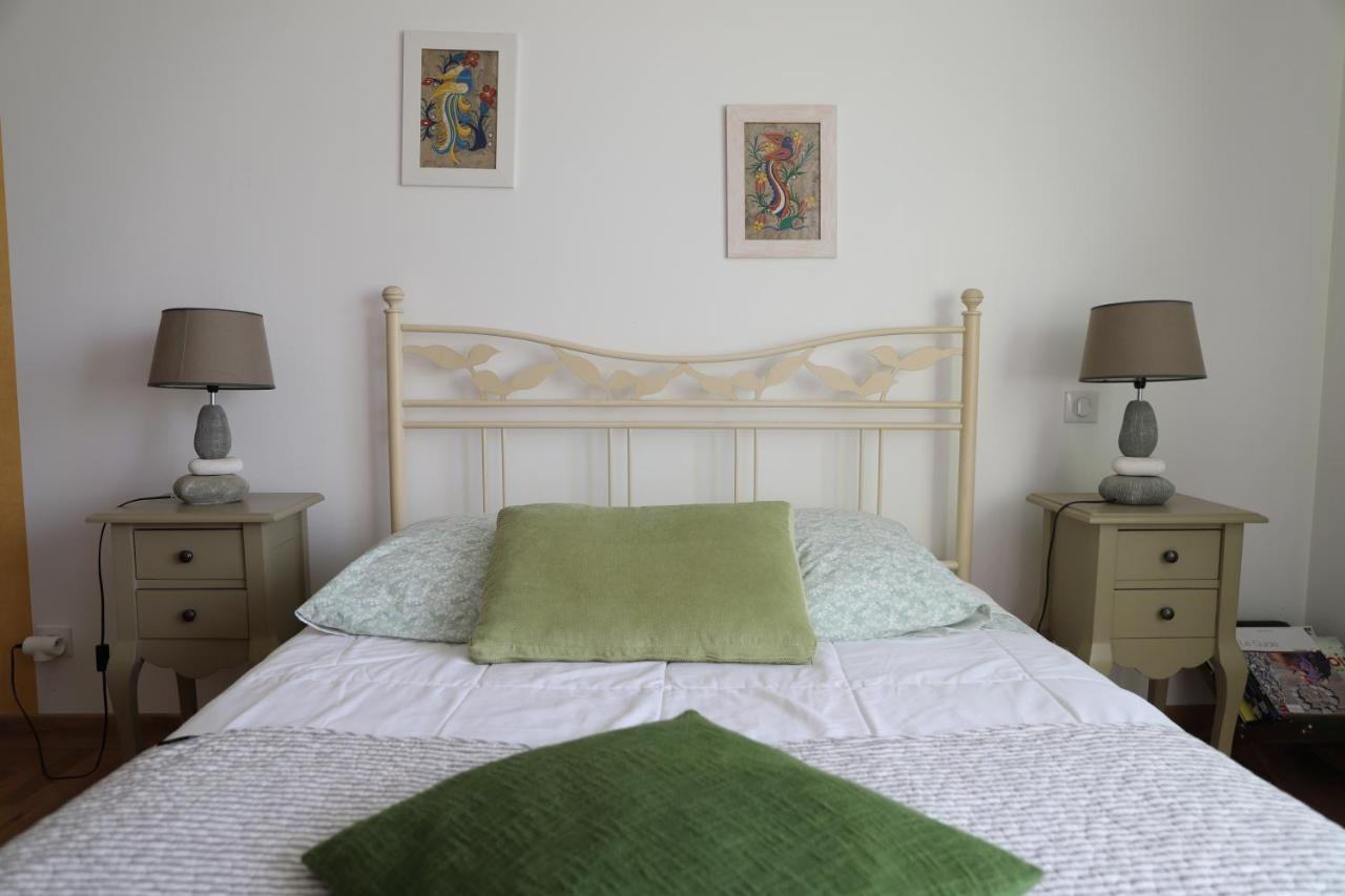 Bed and Breakfast L'Escale Aux Framboises Rouy-le-Petit Екстер'єр фото